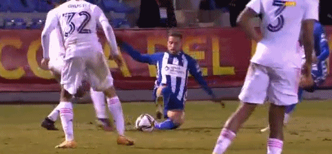 绝对统治力，梅西5场季后赛贡献6球5助率队晋级总决赛