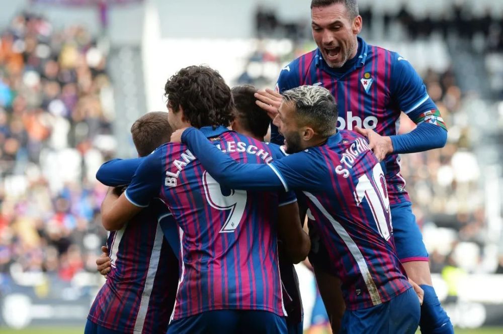 响其职业生 响其职业生