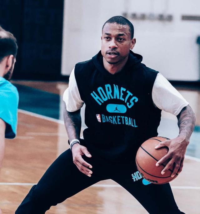 这种洒脱的 这种洒脱的